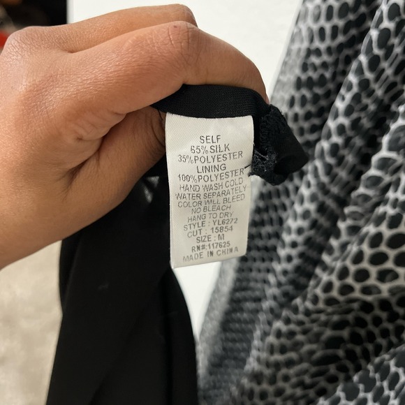 YA Los Angeles Black White Animal Print Boho V Neck Empire Waist Maxi Dress M - Picture 5 of 7